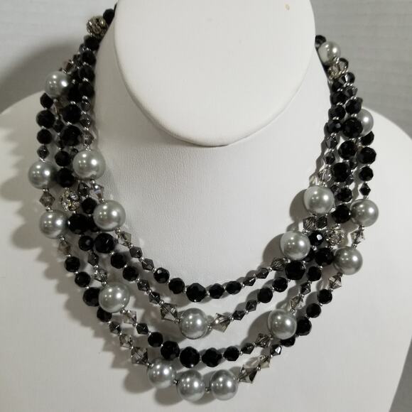 Black house white market multilayer necklace 1.1682 - Picture 2 of 10